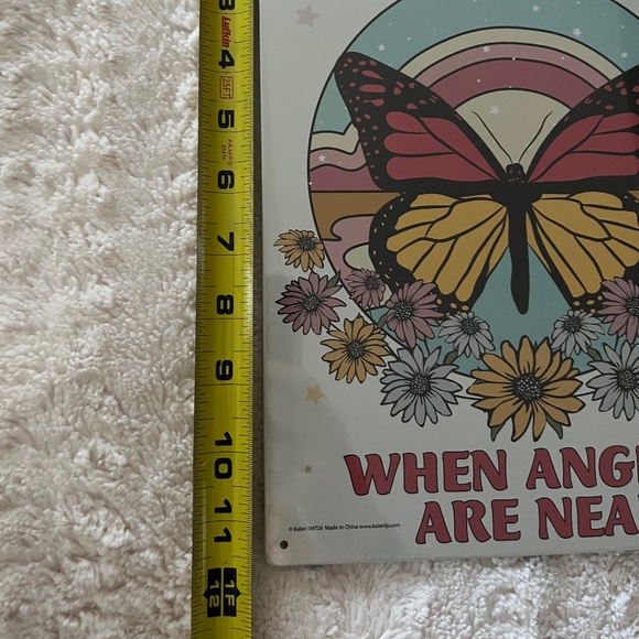 Butterfly sign - Picture 4 of 5